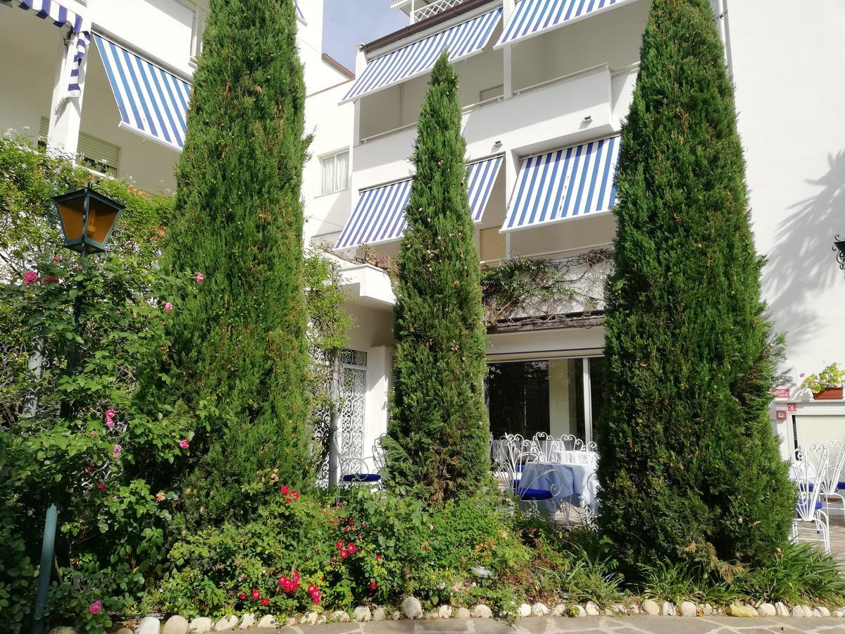 Hotel Parco Delle Rose Silvi Marina Exterior foto